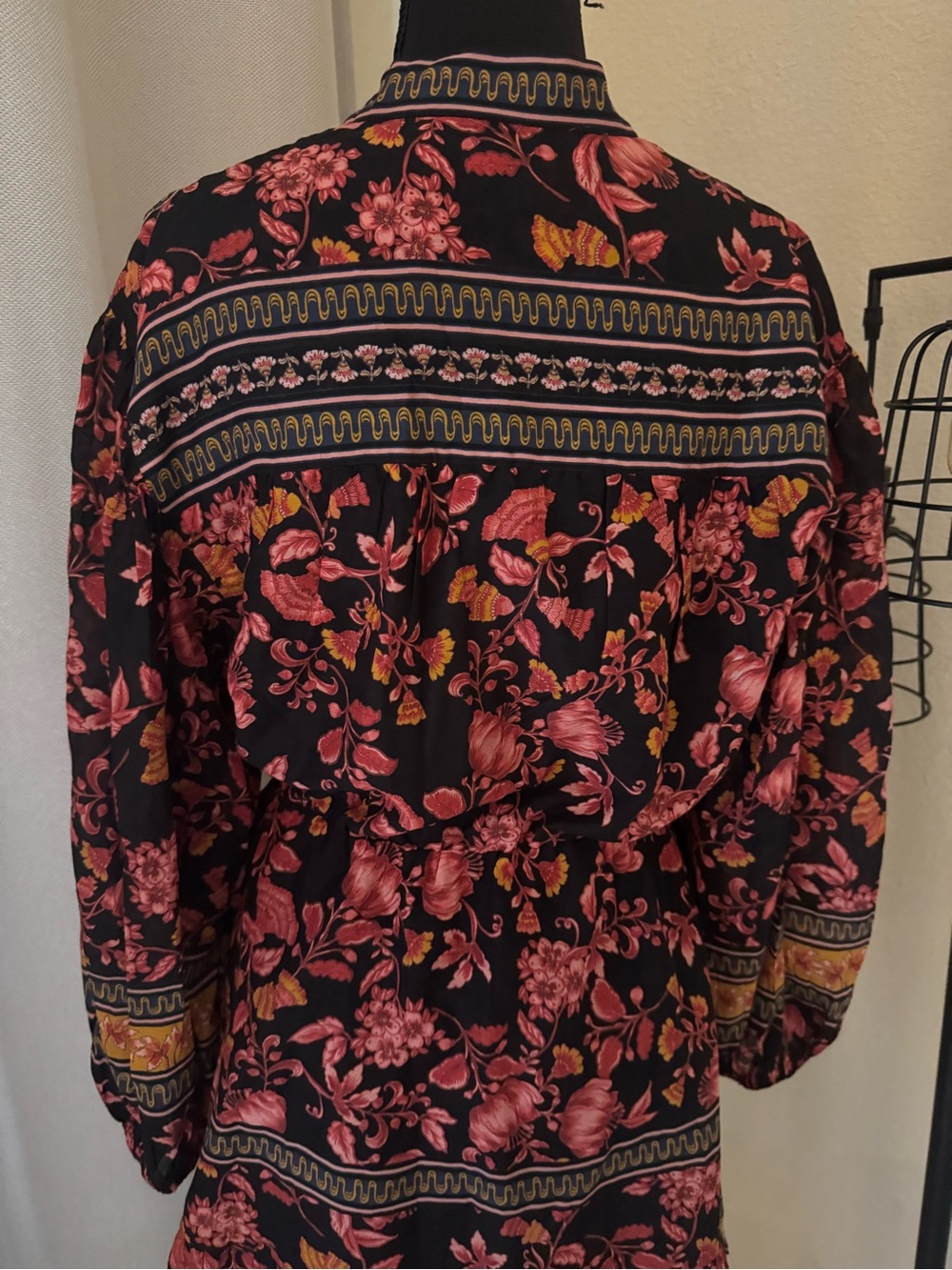 Alice + Olivia Sedona Floral Silk Blend Boho Mini Dress Tassel Tie Size 2 - Picture 8 of 11